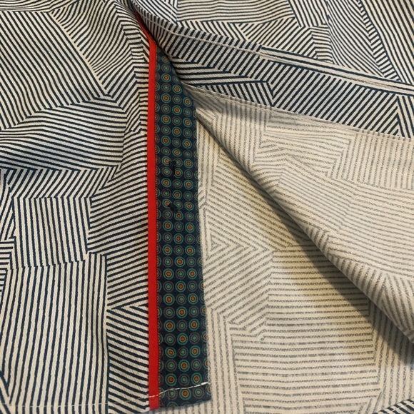 Jermyn & Bond Men's Modern Fit Geometric Print Button Down Shirt - Size Large - Picture 2 of 6